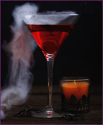 Halloween Spooky Cocktails Poisoned Apple