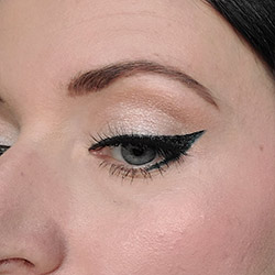 Holiday Beauty Looks Classic Red Cat Eye Liner