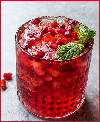 Holiday Drinks Pomegranate Mojito