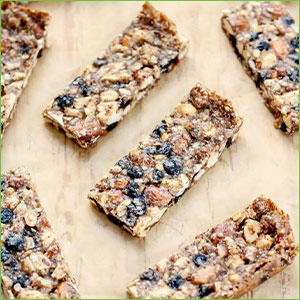 Skinny New Year's Treats Blueberry Cashew Almond Bars